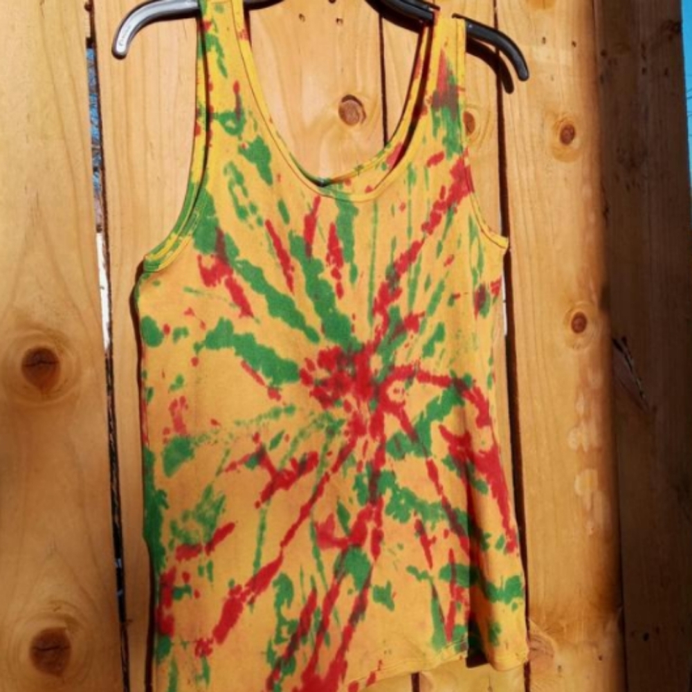 Tie Dye Tank Top XL 16-18 Red Green Gold Spiral ribbed stretch NWT time and tru